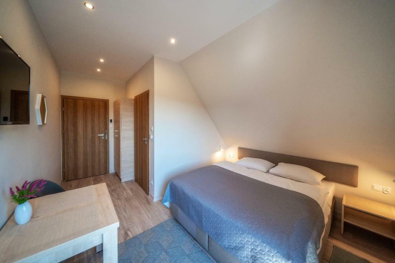 Przy Termach Domki Pokoje Apartamenty Шафляри Екстериор снимка