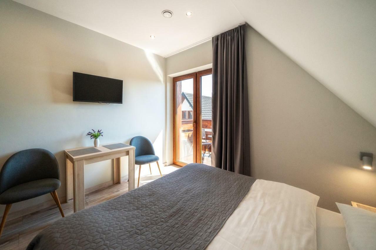Przy Termach Domki Pokoje Apartamenty Шафляри Екстериор снимка