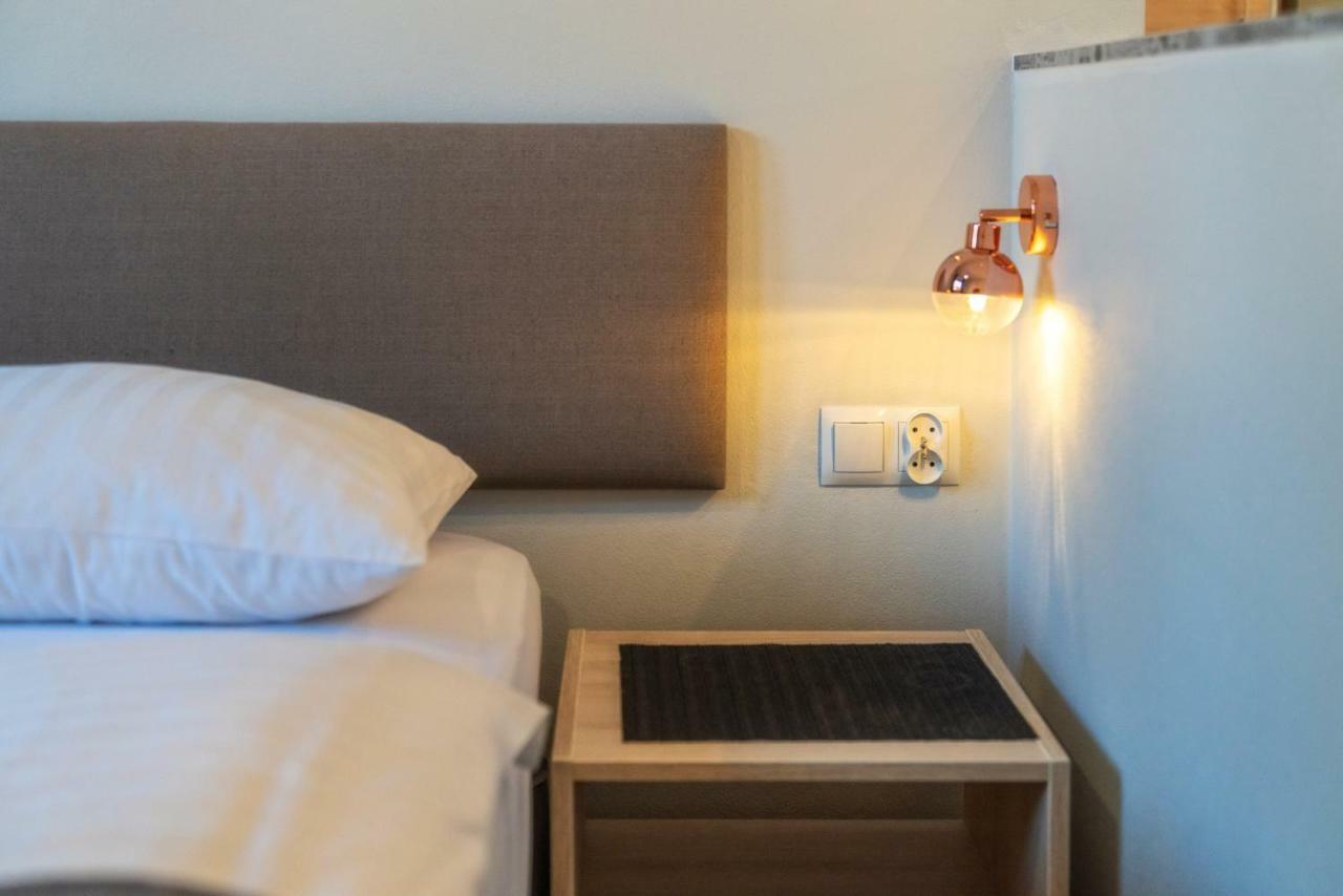 Przy Termach Domki Pokoje Apartamenty Шафляри Екстериор снимка