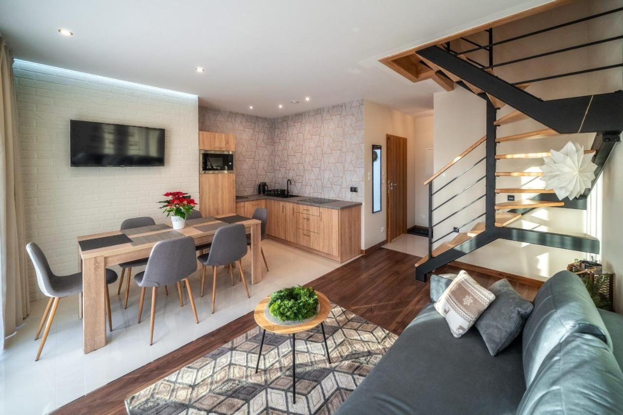 Przy Termach Domki Pokoje Apartamenty Шафляри Екстериор снимка